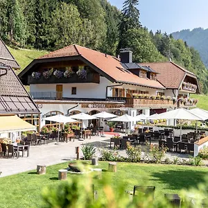 Hotel Blaue Gams ***s